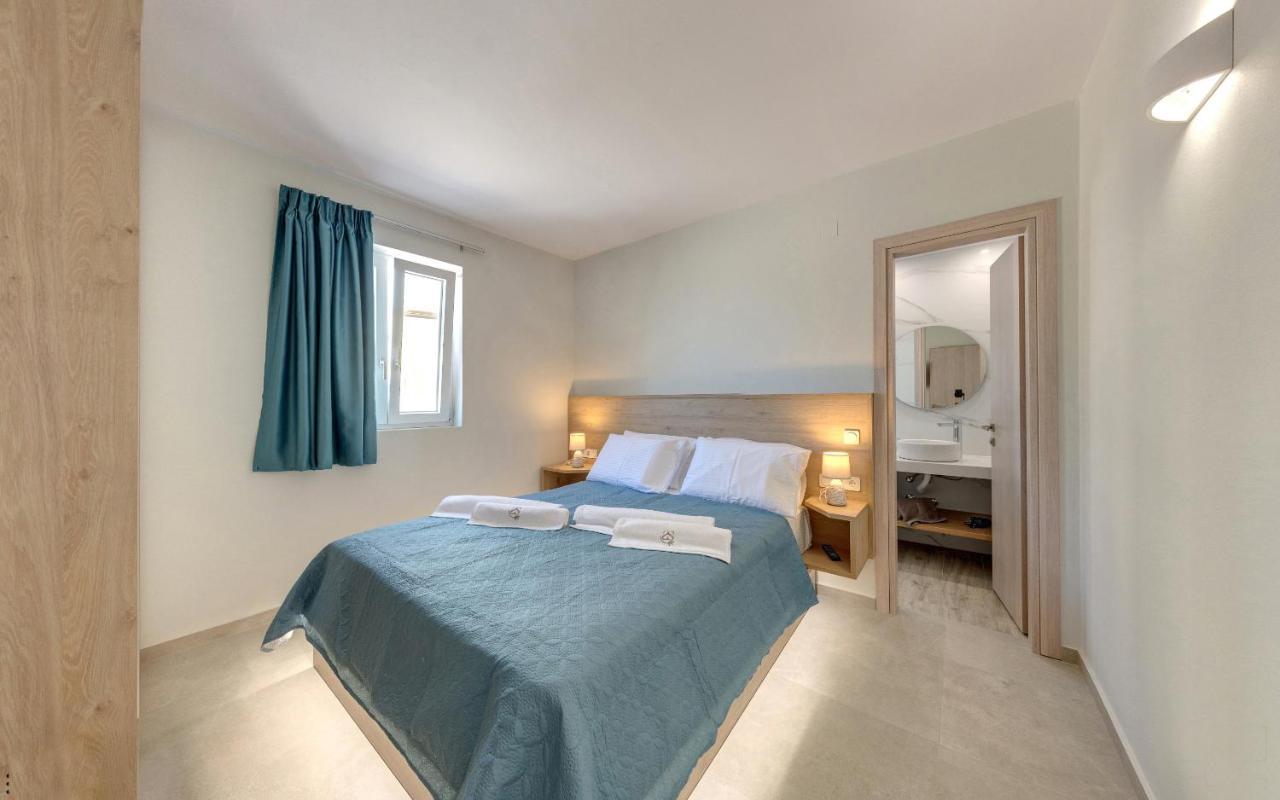 Spiros-Soula Thematic Suites Agia Pelagia  Esterno foto